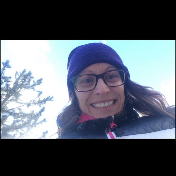 Meet your Posher, Krista - Picture 1 of 1